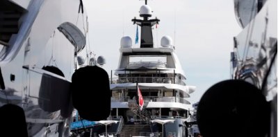Италия е замразила луксозни вили яхти автомобили и активи на