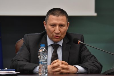 ВСС изслушва Сарафов за натиска на Гешев върху кадровици