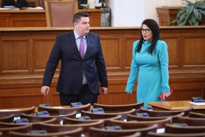 Управляващите от ГЕРБ и Продължаваме Промяната Демократична България се разбраха как