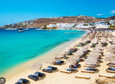 Български туристи са били изгонени от плаж в Гърция след