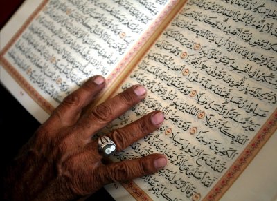 Турция се скара на Дания за изгорения Коран