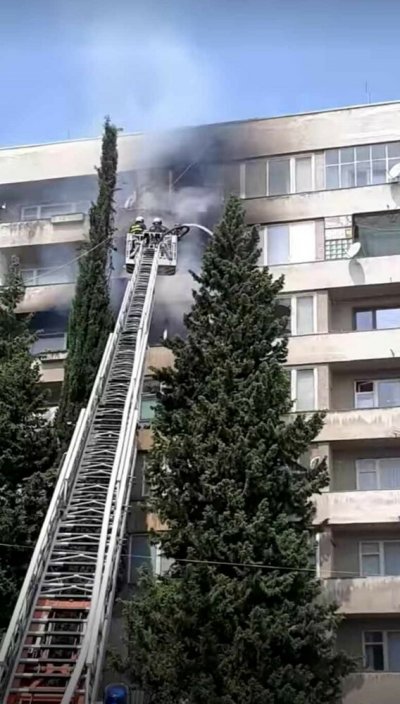 Мъж загина при пожар в Сливен