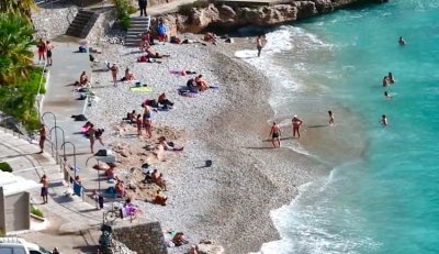 Заради жегите: Гърция забрани деца на плажа 
