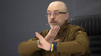 Украинският министър на отбраната Олексий Резников заяви в интервю за