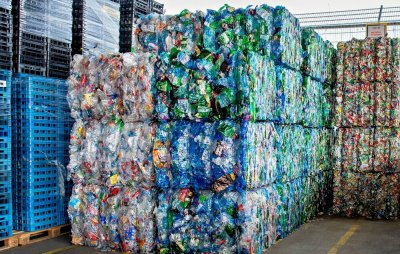 28 тона бутилки и кенове са предадени за рециклиране от „Кауфланд“