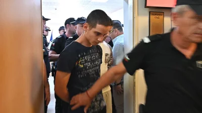 Спасиха ги от линч: Близнаците от Цалапица остават в ареста