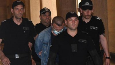 Борислав Сарафов поиска съдията с подкупа да бъде отстранен 