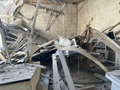 Русия бомбардира болница в Херсон и уби млад лекар