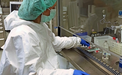 В университетската болница Александровска в София хора произвеждат радиоактивни изотопи