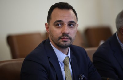 Икономическият министър: Защитихме интереса на държавата по казуса с Пловдивския панаир