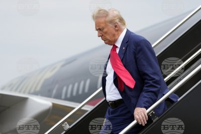 Доналд Тръмп пристигна във Вашингтон предаде Асошиейтед прес Бившият президент летя