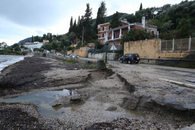 Циклон вилня на Корфу, Закинтос е застрашен от наводнения
