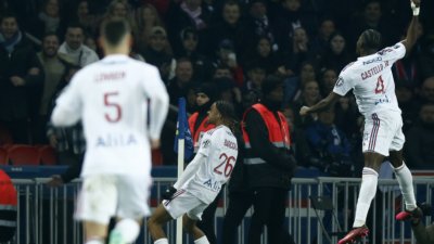 Лион започна новия сезон във френската Лига 1 със загуба