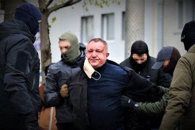 Висш офицер на Украйна бе осъден на 12 години затвор за държавна измяна