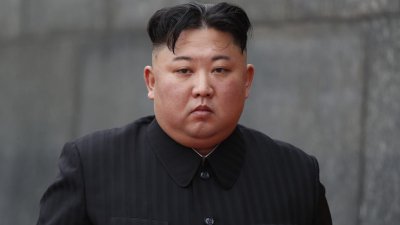 Ким Чен-ун уволни висшия си генерал и се готви за война