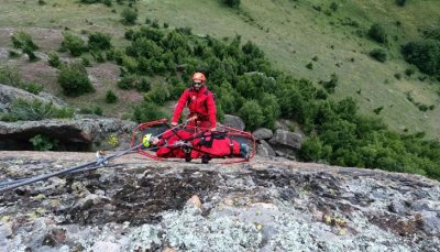 Поредна спасителна акция в планината Мъж на 23 години падна