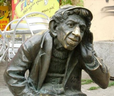 Пловдивският бохем Мильо Лудия е един от най известните зевзеци