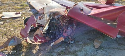 Малък самолет се разби край Белград