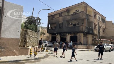 При престрелките между две водещи въоръжени групировки в либийската столица