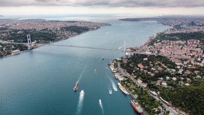 Турция е готова да гарантира безпрепятствено преминаване през Босфора и
