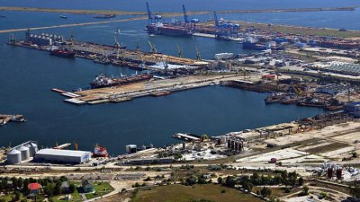Румъния ще удвои капацитета на главното си черноморско пристанище Констанца