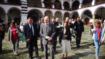 Царско семейство се събира в Рилския манастир за 80-тата годишнина от смъртта на цар Борис III