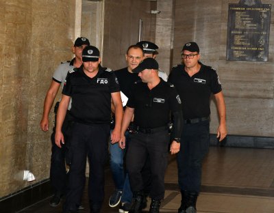 Съдът остави Васил Божков в ареста Магистратите приха че от