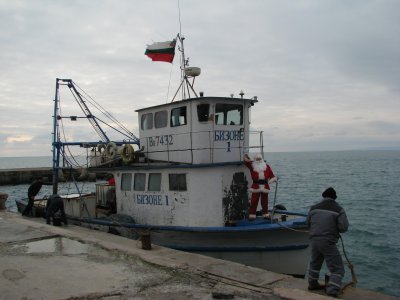 Крадци щурмуваха кораб в Каварна