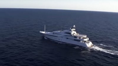 Владимир Путин си е купил зашеметяващо скъпа яхта на стойност