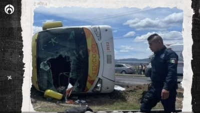 Най малко 3 души загинаха след като пътнически автобус се сблъска