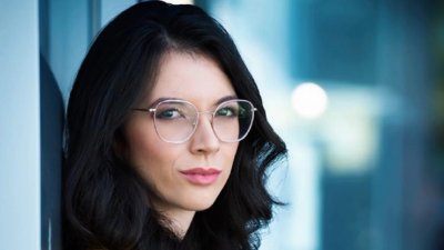 Използваха гласовете на журналист и лекар във фалшива реклама