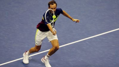Руският тенисист Даниил Медведев предупреди че някой от играчите може