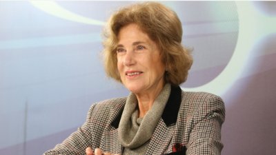 Елена Поптодорова: Членството на България в ЕС и НАТО да бъде разписано в Конституцията