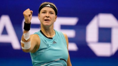Чехкинята Каролина Мухова си осигури безпроблемно класиране за полуфиналите на