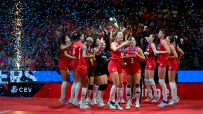Турция спечели титлата на европейското първенство по волейбол за жени