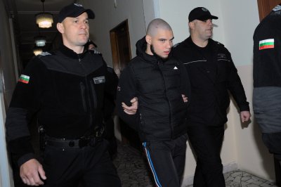 Прокурорският син Васил Михайлов е с обвинение за 4 закани