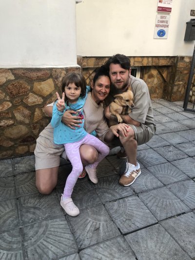 Мариана Попова осинови бездомно куче което месеци наред търсеше дом