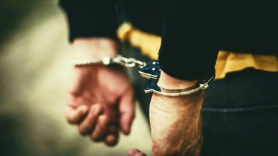 Рецидивист ухапа и ограби мъж в Кюстендил а Районният съд