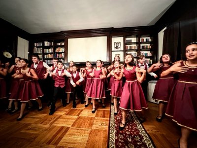 Талантите от група "Таласъмче" покориха Ню Йорк и сцената на Софийската опера 