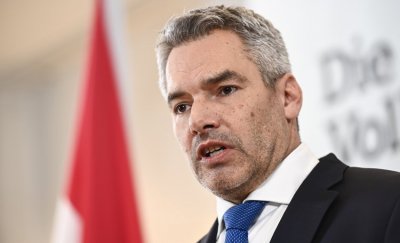 Нехамер категоричен: Не ни ще с румънците