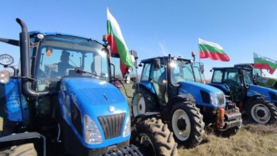 Земеделските производители които протестират край Долни Богров отправиха покана към