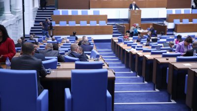 Парламентът прие окончателно на второ четене законопроекта за противодействие на
