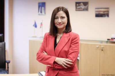 Президентът Румен Радев поздравява Илиана Иванова по повод назначаването ѝ