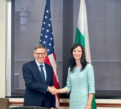 Мария Габриел: България и САЩ са по-близки от всякога като приятели, съюзници и партньори