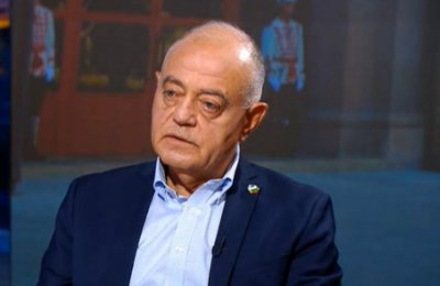 Генерал Атанас Атанасов поиска оставката на председателя на Държавната агенция