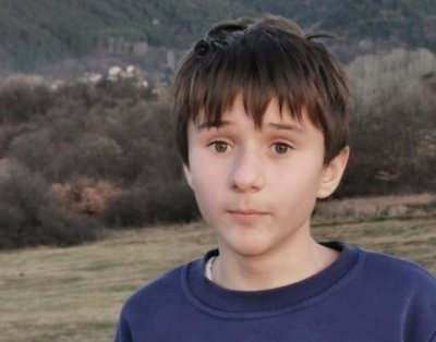 12 годишният Александър от Перник който миналата година изчезна безследно и