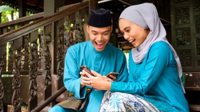 Индонезийските власти забраниха използването на социалните мрежи като платформа за