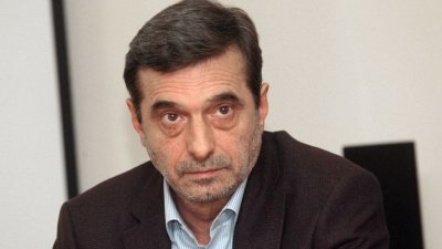 Димитър Манолов, КТ „Подкрепа”: Протестът е шарен, може и да има политически лица