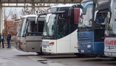 Спад от 4 на автобусните пътувания отчитат превозвачите след края