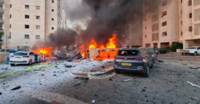 Ситуацията ескалира: Израел обстрелва ивицата Газа